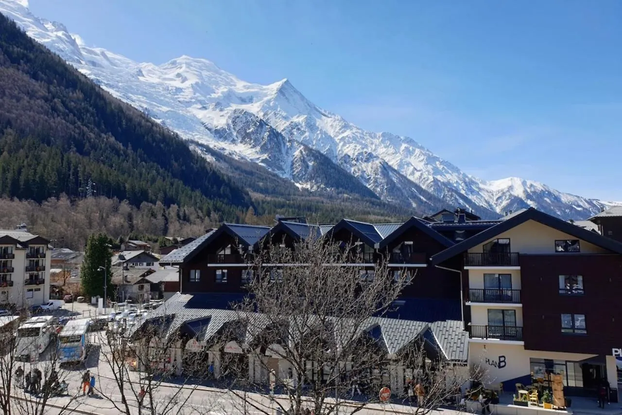 Apartament Hypercenter 27 M With Balcony Mont Blanc View Chamonix Francja